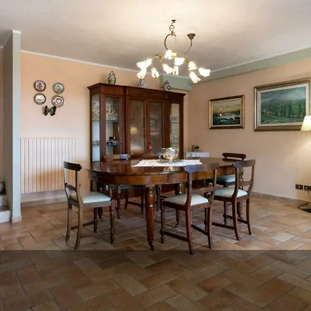 Villa Altavista - *